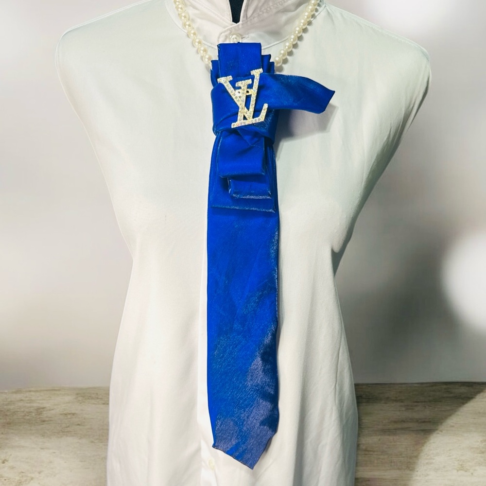 jf j.ferrar Electric Blue Necktie with Diamond Fashion Brooch